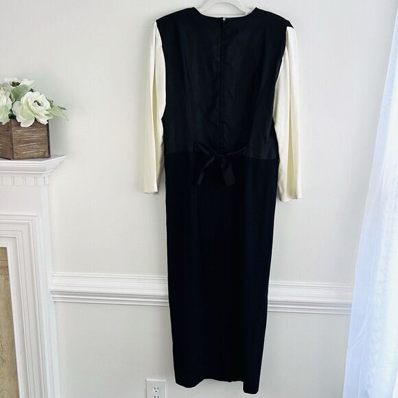 🎉Clearance🎉Vintage Jeffrey & Dara Black & White Embroidered Modest Dress 12 - Picture 7 of 7